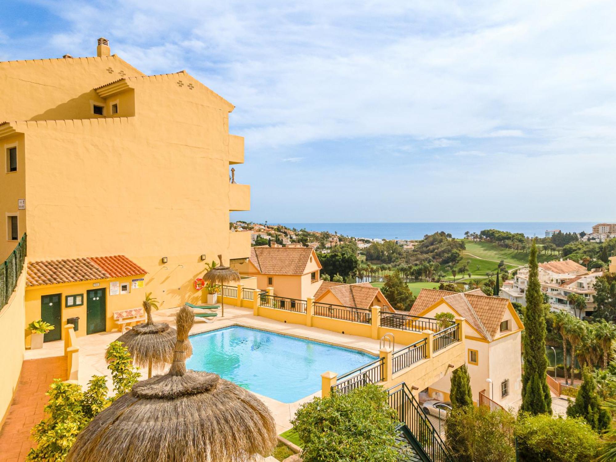 Fabulous Golf Front Apartment With Pool And Seaview Benalmádena Esterno foto