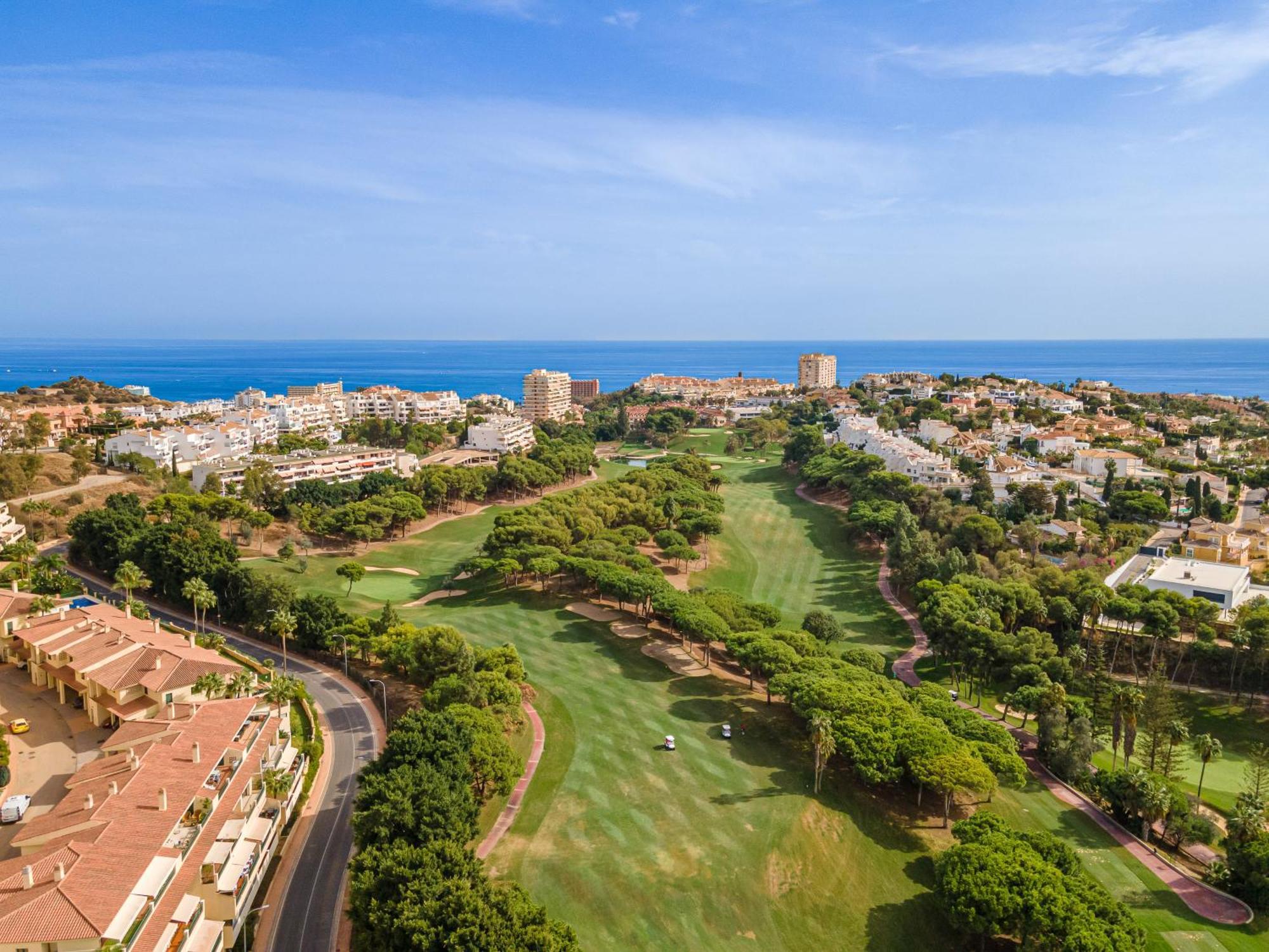 Fabulous Golf Front Apartment With Pool And Seaview Benalmádena Esterno foto